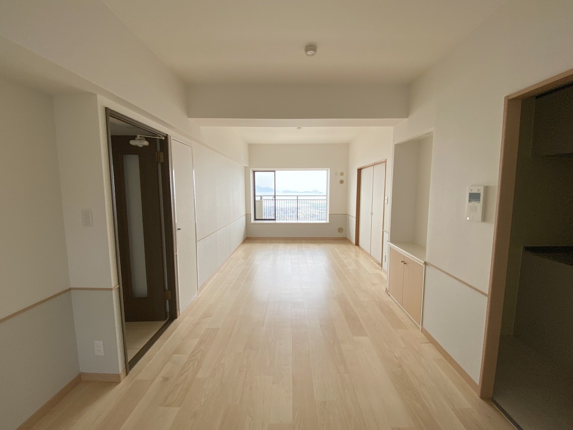賃貸マンション内装リフォーム ビフォーアフター （おすすめ広島のデザイナーズ賃貸！！ペット可） ミヤカグ
