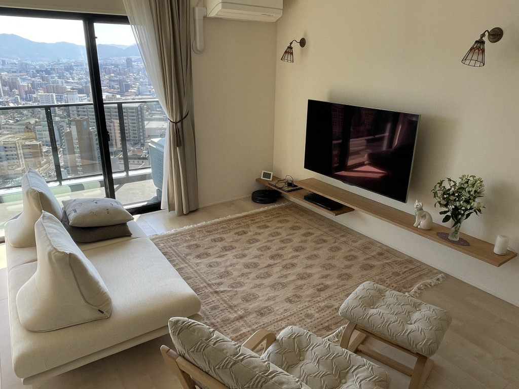 広島で壁掛けテレビとフロートテレビボードは施工のできるインテリアショップミヤカグへ