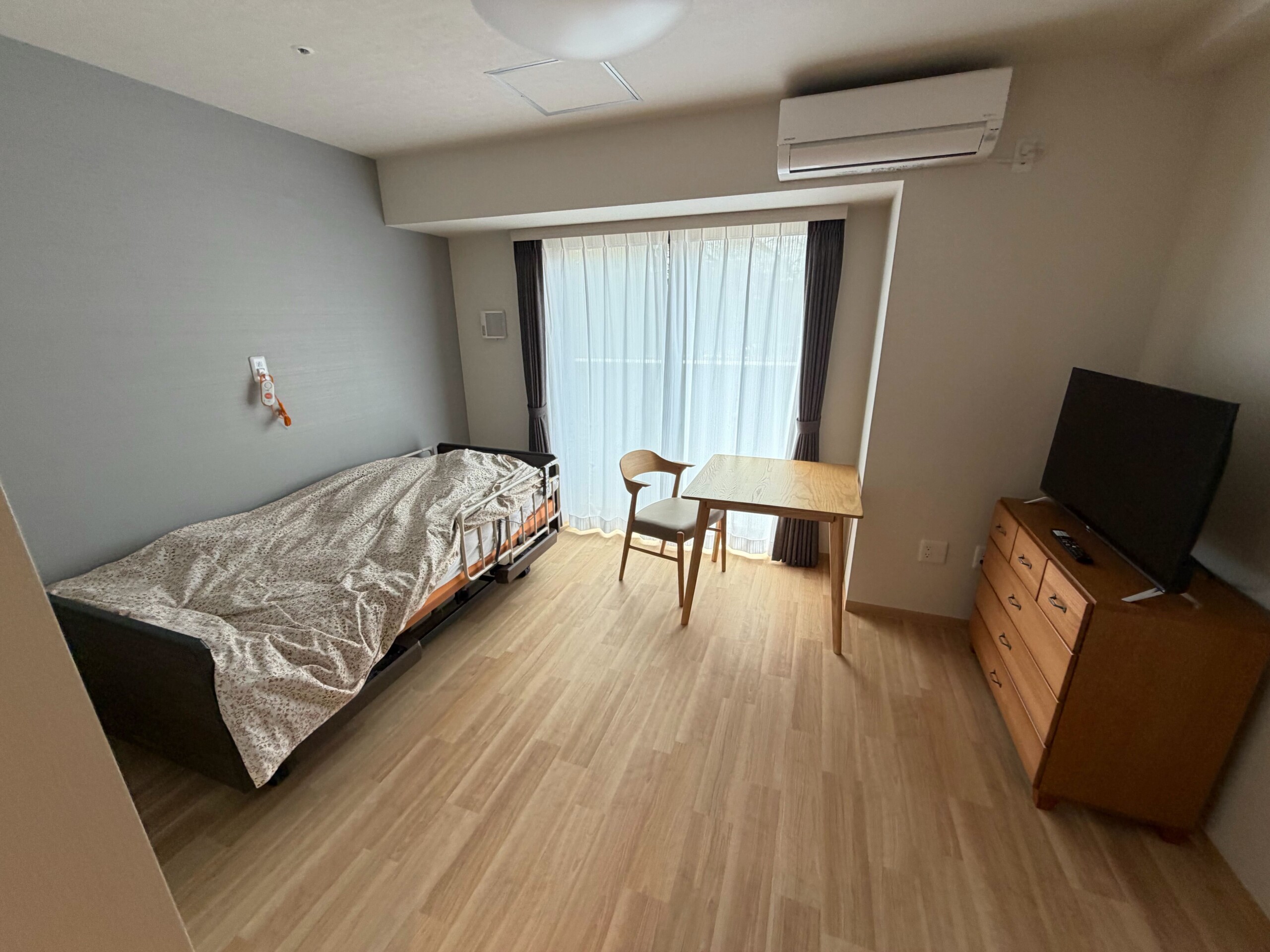 ミヤカグ | 家具屋広島｜10万点家具でコーディネート！工場併設インテリアショップ