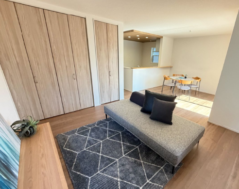 ミヤカグ | 家具屋広島｜10万点家具でコーディネート！工場併設インテリアショップ