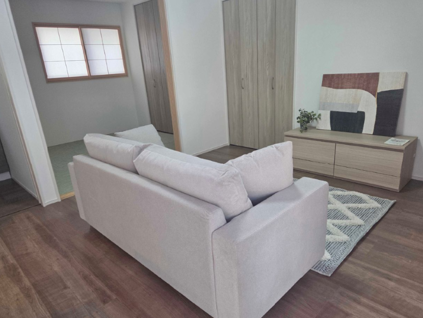 ミヤカグ | 家具屋広島｜10万点家具でコーディネート！工場併設インテリアショップ