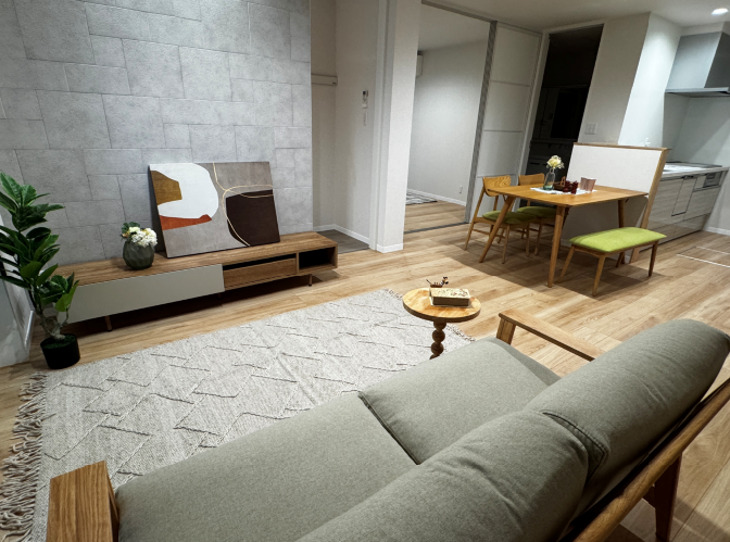 ミヤカグ | 家具屋広島｜10万点家具でコーディネート！工場併設インテリアショップ