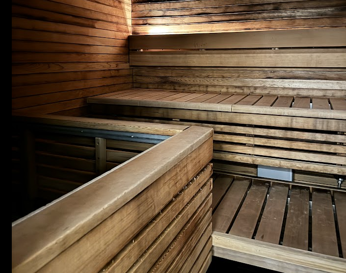 ミヤカグ | 家具屋広島｜10万点家具でコーディネート！工場併設インテリアショップ