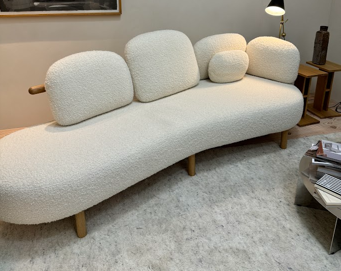 ミヤカグ | 家具屋広島｜10万点家具でコーディネート！工場併設インテリアショップ