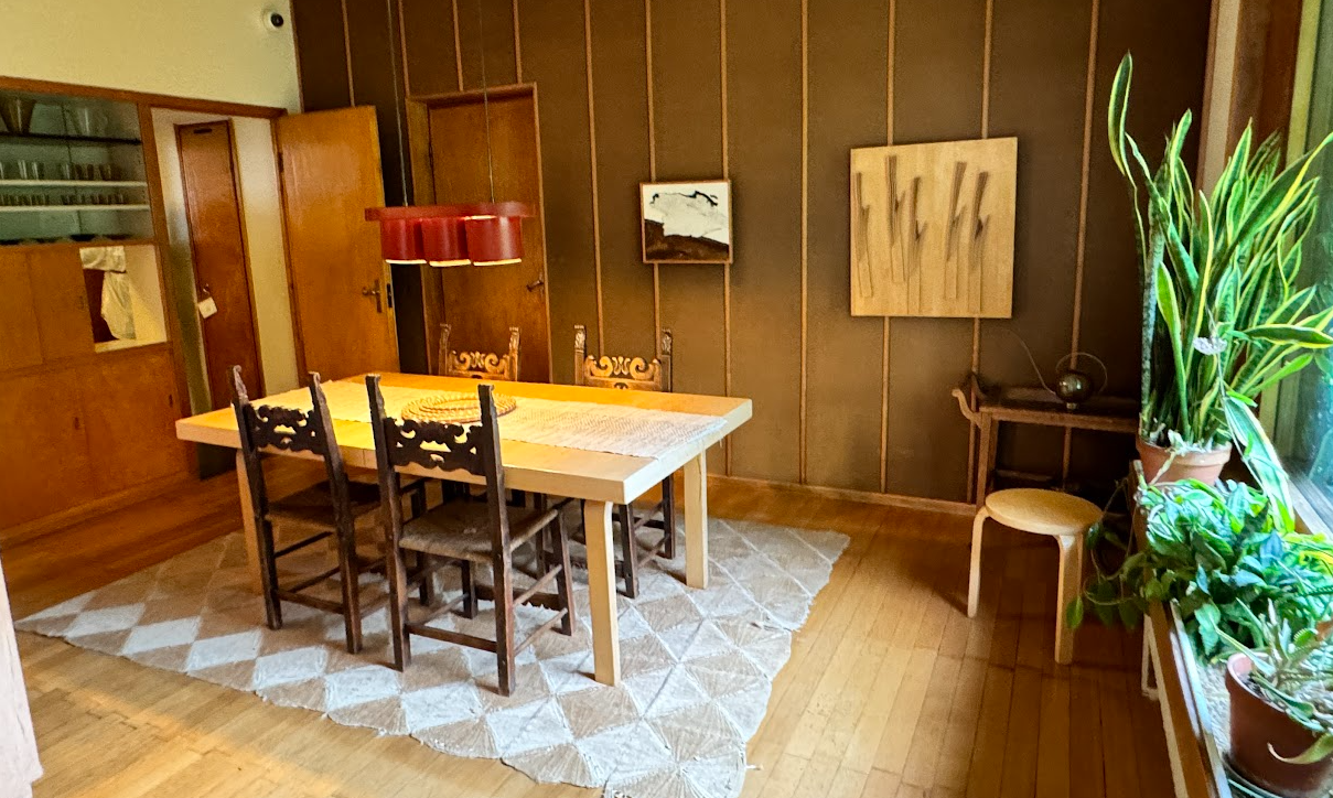 ミヤカグ | 家具屋広島｜10万点家具でコーディネート！工場併設インテリアショップ