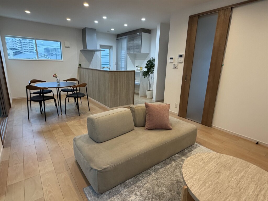 建売住宅のリビングダイニングのコーディネート事例